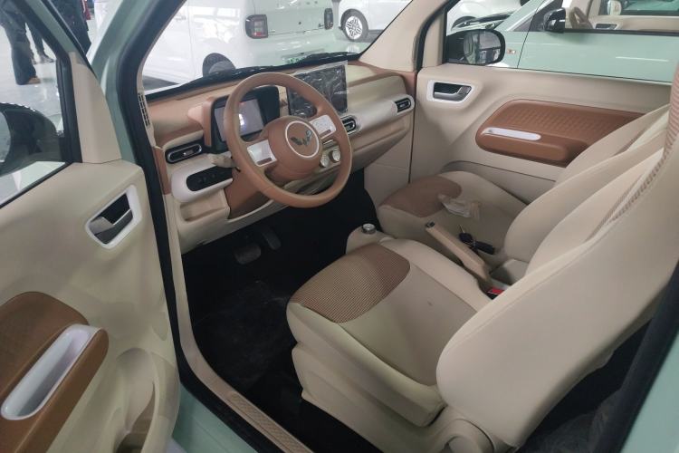 Used Wuling Hongguang MINIEV 2024 3rd Generation 215km Youth Edition
