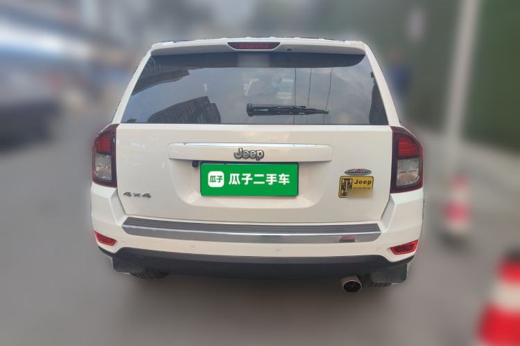 Used Jeep Compass 2014 2.4L Four-Wheel Drive Serpentine Collection Edition