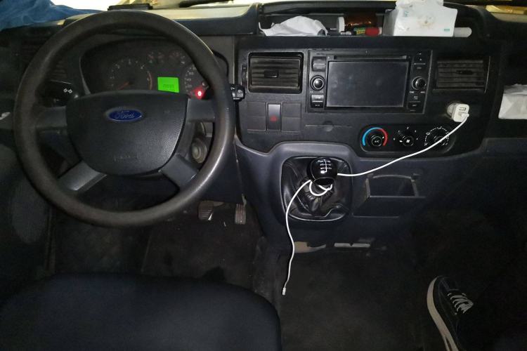 Used Ford Transit Custom 2016 2.2T Long-Wheelbase 6/7-Seater Mid-Roof Multi-Purpose Vehicle
