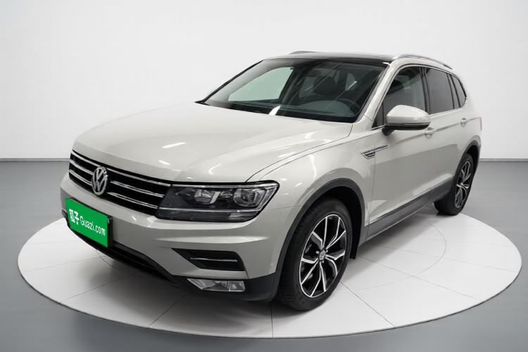 Used Volkswagen Tiguan L 2020 330TSI Automatic Two-Wheel Drive Smart Luxury Edition China VI Standard