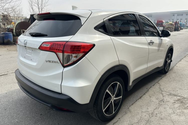 Used Honda Vezel 2020 1.5L CVT Pioneer Edition
