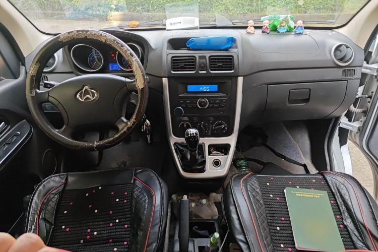 Used CHANGAN KAICHENG Ruixing M70 2019 1.5L Comfort Version 6-Seater China VI Standard Flat Roof Liftback Doors – DAM15KL