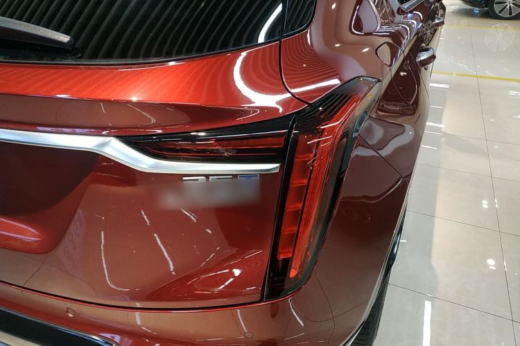 Used Cadillac GT4 2023 25T Luxury Model
