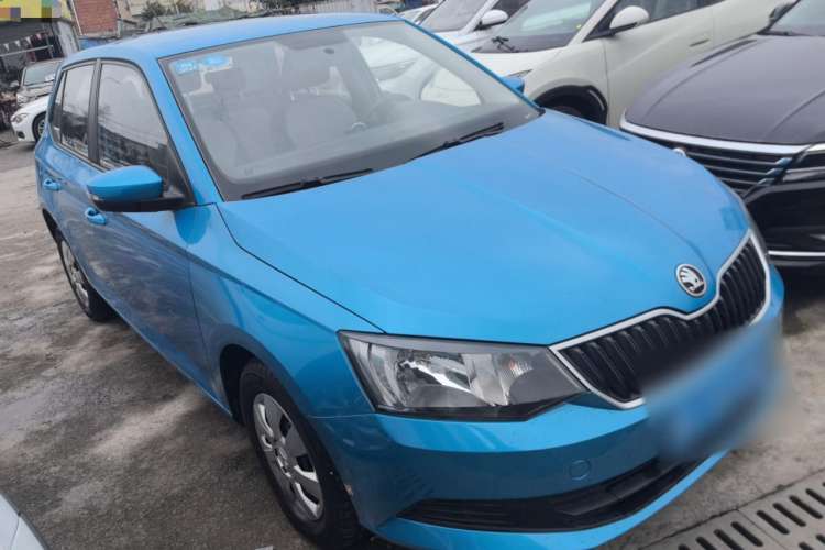 Used Skoda Fabia 2015 1.4L Manual Front-Wheel Drive Model
