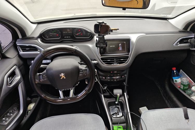 Used Peugeot 2008 2014 1.6L Automatic Fashion Edition