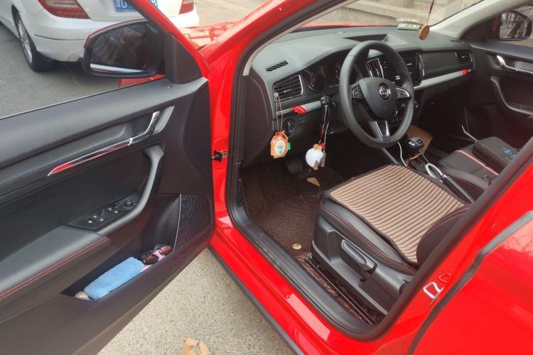 Used Skoda Kamiq 2020 GT 1.5L Automatic Flagship Model China VI Standard Driver Seat