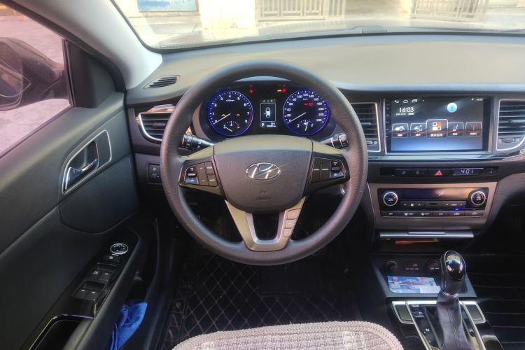 Used Hyundai Mistra 2014 1.8L Automatic Smart GLS
