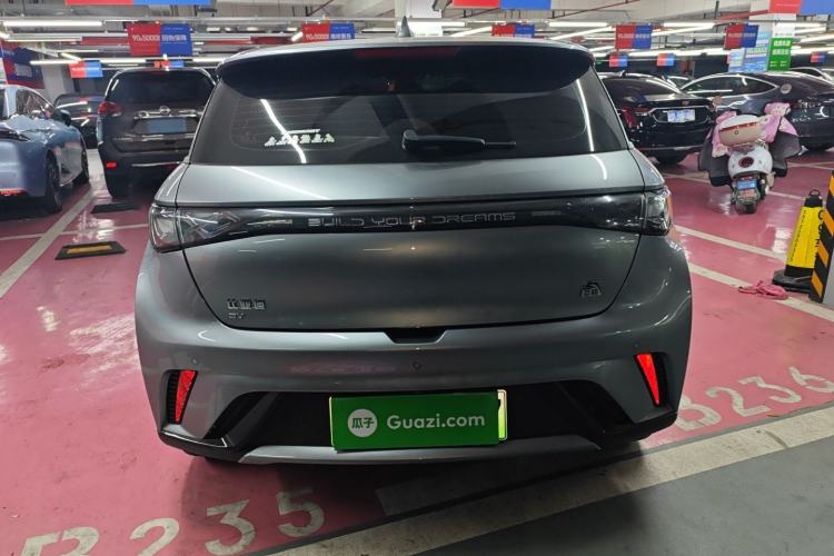 Used BYD Dolphin 2023 420 km Fashion Edition
