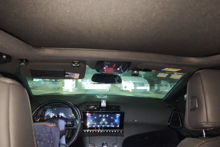 Used DS 7 2018 45THP Opera Edition Headliner