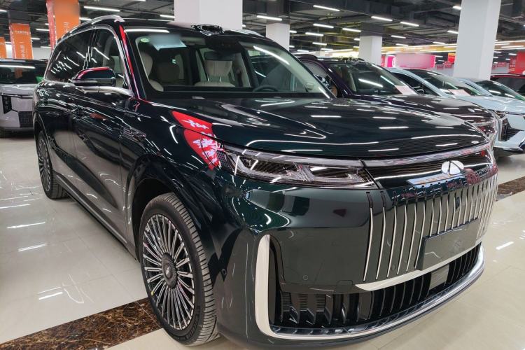 Used Chery T11 2026 Model 220 All-Wheel Drive Family Fun Edition
