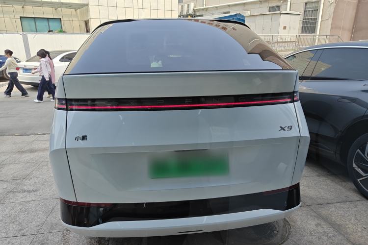 Used XPeng X9 2025 740 Ultra-Long Range Max