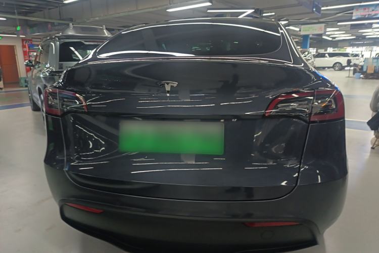Used Tesla Model Y 2022 Rear-Wheel-Drive Version