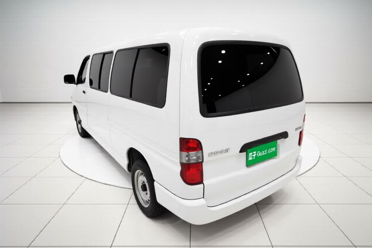 Used Jinbei Express 2019 2.0L Standard Version China VI 1TZS Exterior 3