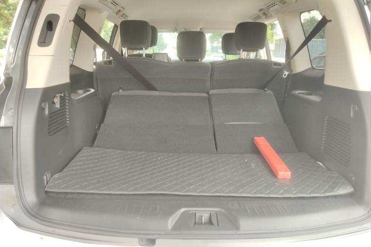 Used Nissan Patrol  Trunk