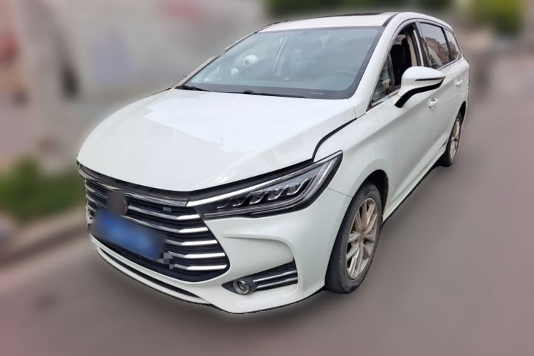 Used BYD Song MAX 2019 1.5T Manual Smart Connect Ruiyi Sunroof Model 6 Seats China VI Standard