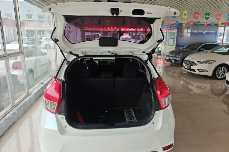 Used Toyota YARiS L Zhi Xuan 2015 1.5E Automatic Charm Edition