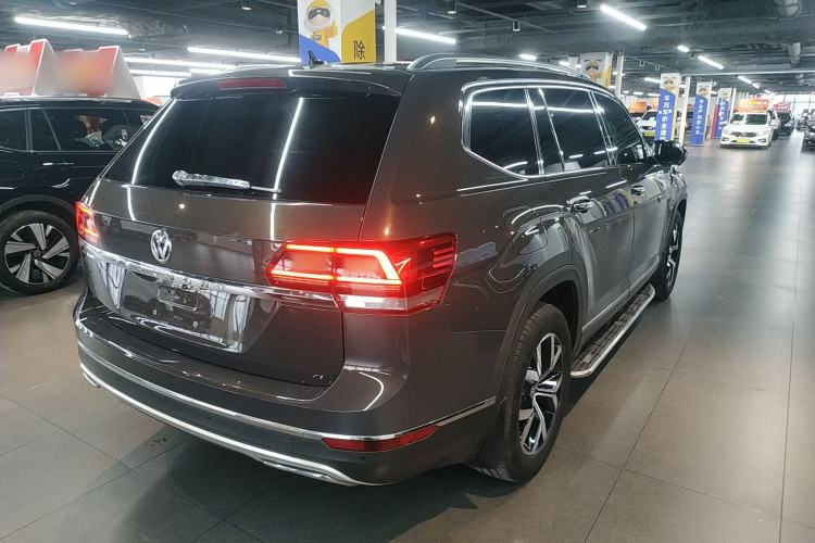 Used Volkswagen Teramont 2019 330TSI Two-Wheel-Drive Luxury Edition China VI Standard
