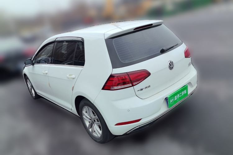 Used Volkswagen Golf 2018 230TSI Automatic Comfort Model
