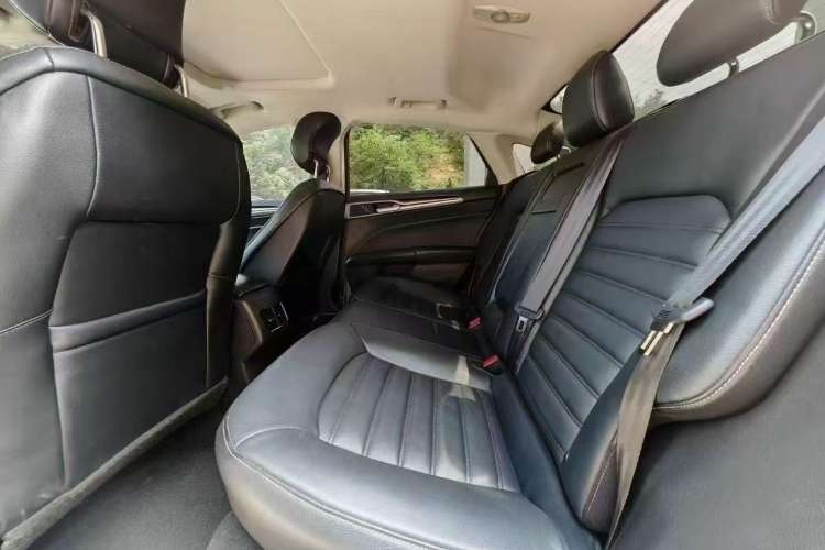 Used Ford Mondeo 2017 EcoBoost 180 Stylish Model
