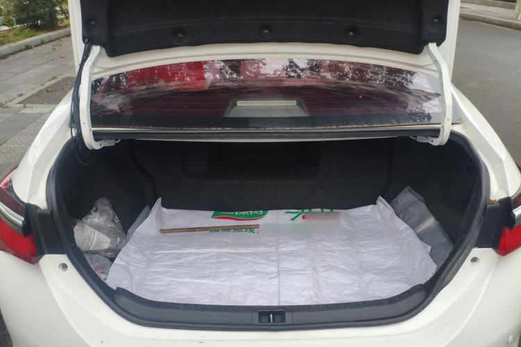 Used Toyota Corolla 2017 Revised Dual-Motor 1.8L E-CVT Pioneer Edition
