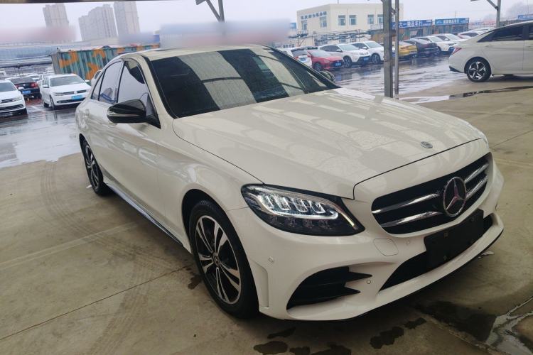 Used Mercedes-Benz C-Class 2020 C 260 Sport Edition Front Right 45 Deg