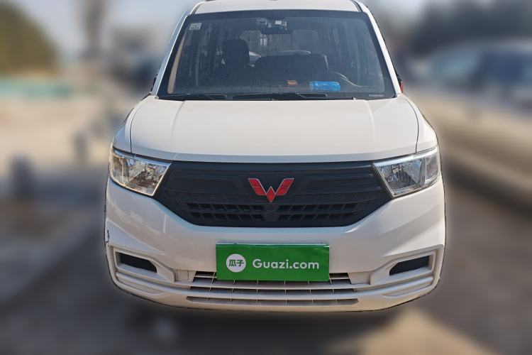 Used Wuling Hongguang V 2019 1.5L Jingqu Version China VI LAR
