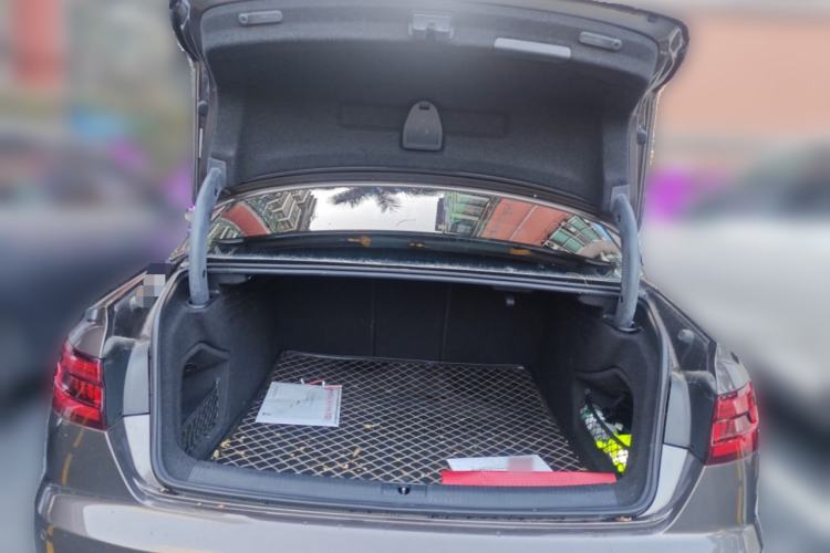 Used Audi A4L 2018 30th Anniversary Edition 40 TFSI Fashion Model