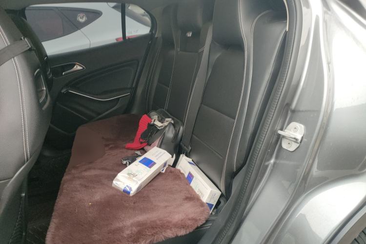 Used Mercedes-Benz GLA 2015 GLA 200 Fashion Model