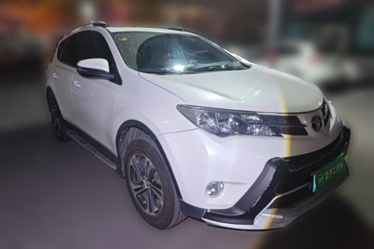 Used Toyota RAV4 2015 2.0L CVT Two-Wheel Drive Fashion Edition
