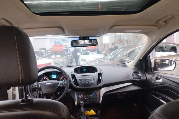 Used Ford Kuga 2017 EcoBoost 180 Two-Wheel-Drive Platinum Edition