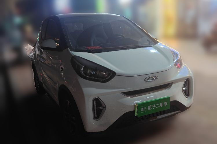 Used Chery QQ Little Ant 2022 Restyled Version Sweet Pink Edition Half-Sugar Version 30.6 kWh 30 kW 301 km
