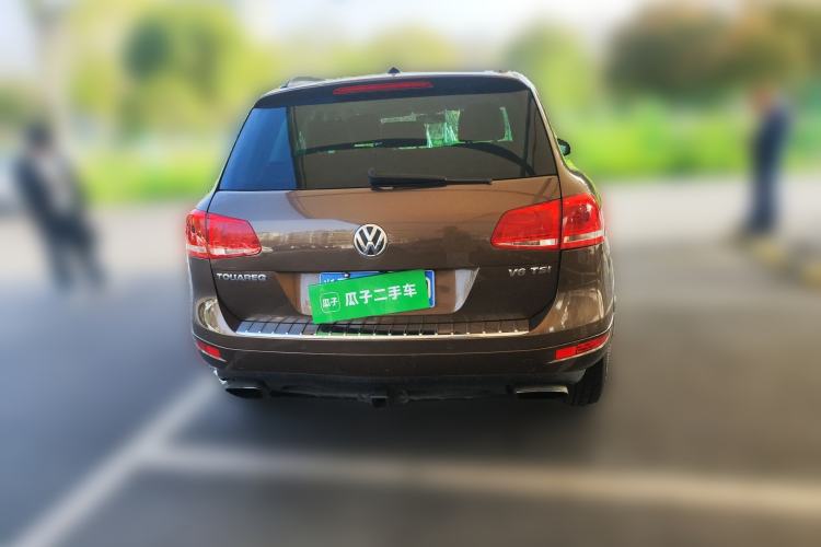 Used Volkswagen Touareg 2011 3.0 TSI High-End Version Rear