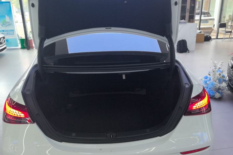 Used Mercedes-Benz E-Class (Import) 2022 E 260 Stylish Sports Edition