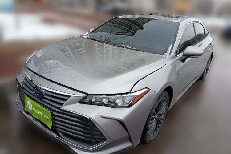 Used Toyota Avalon 2019 Dual-Engine 2.5L Luxury Edition China VI Standard