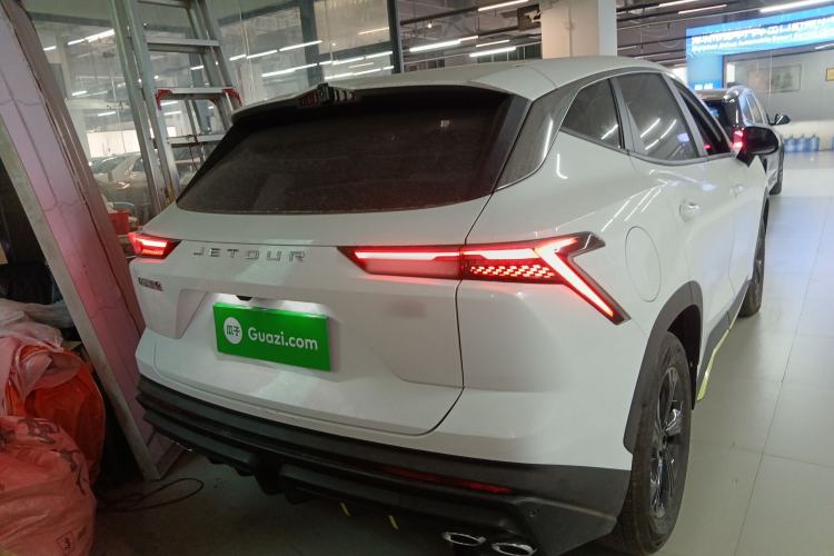 Used JETOUR Dashing 2025 1.5T DCT Youth UP
