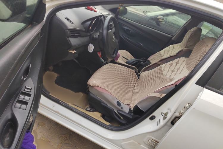 Used Toyota Vios 2014 1.3L Manual Xiang Edition Driver Seat