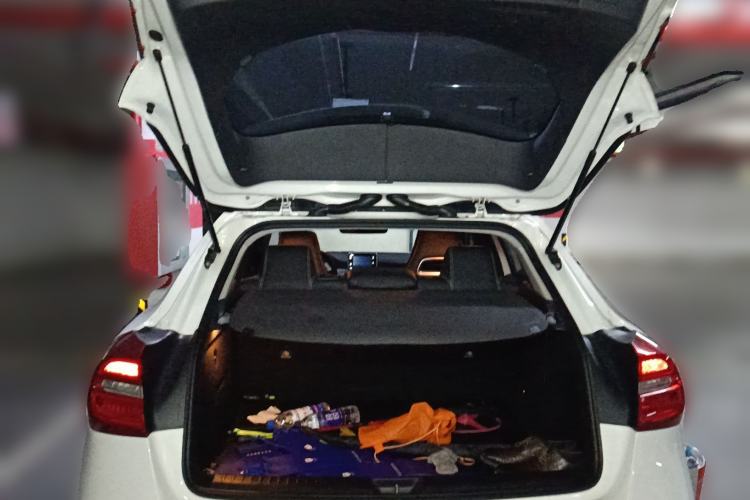 Used Mercedes-Benz GLA 2015 GLA 200 Fashion Model Trunk