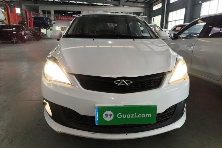 Used Chery Fengyun 2 2013 Hatchback 1.5L Manual Ruiyi Edition