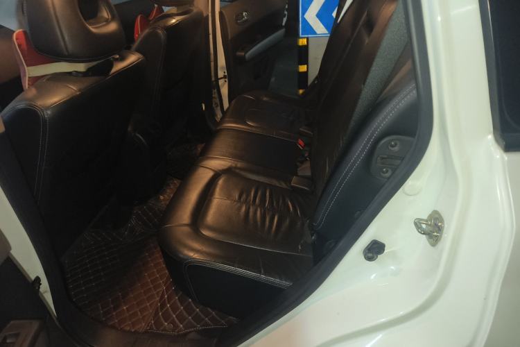 Used Nissan X-Trail 2010 2.5L CVT Luxury Edition 4WD Interior 4