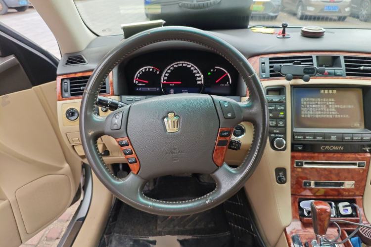 Used Toyota Crown 2007 3.0L Royal Saloon Navigation Steering Wheel