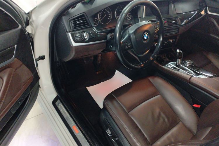 Used BMW 5 Series 2014 525Li Luxury Design Package