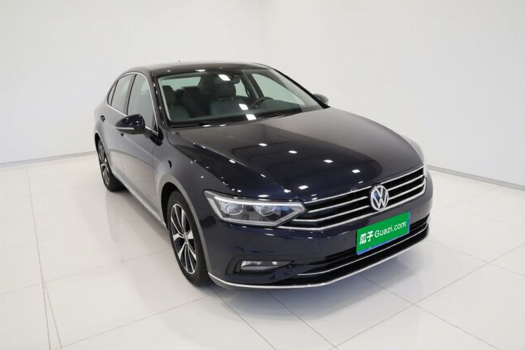 Used Volkswagen Magotan 2020 330TSI DSG Luxury Edition Exterior 1