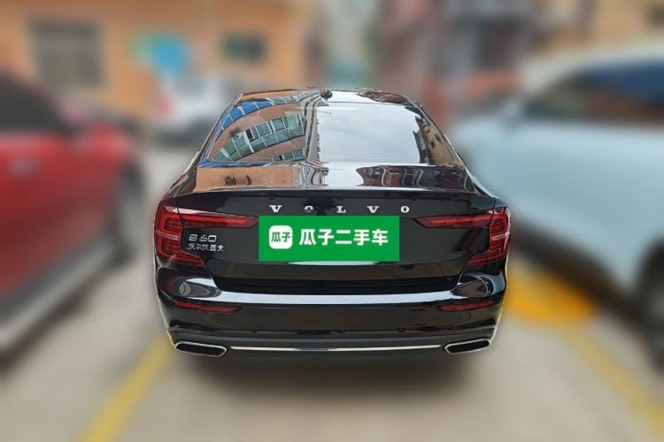 Used Volvo S60 2022 B4 Zhiyi Luxury Edition