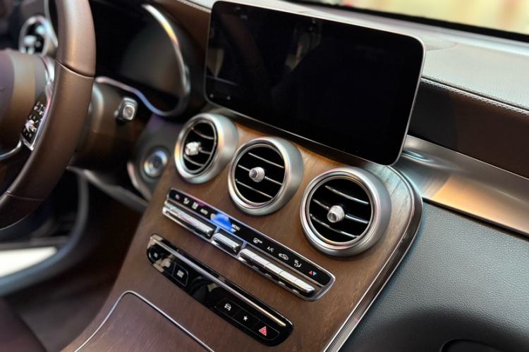 Used Mercedes-Benz GLC 2022 Refreshed GLC 300 L 4MATIC Dynamic Edition Prestige Version
