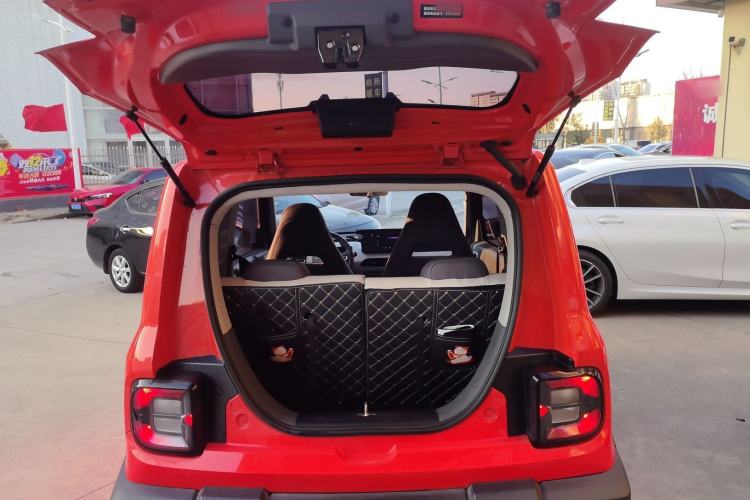 Used Geely Galaxy Panda 2024 200km Panda Rider Trunk