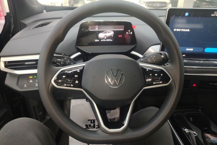 Used Volkswagen ID.4 CROZZ 2025 Pure Edition