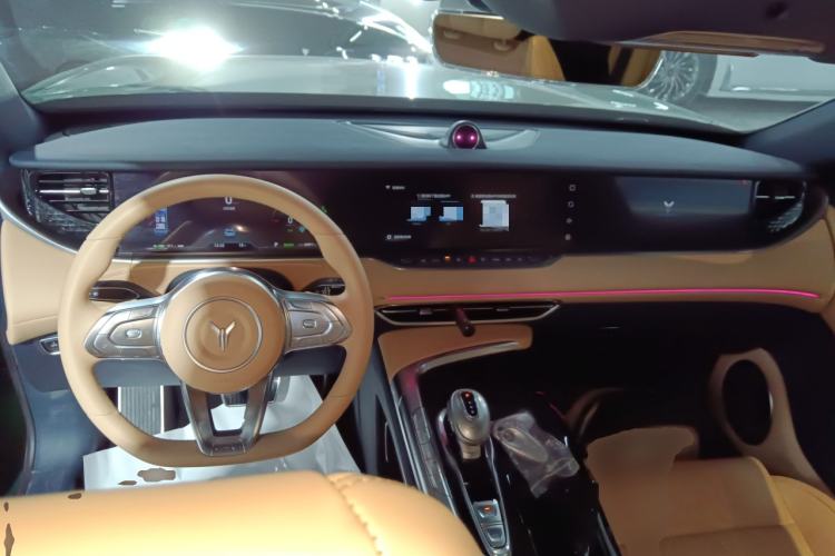 Used VOYAH FREE 2022 Four-Wheel Drive Ultra-Long Range Pure Electric Version
