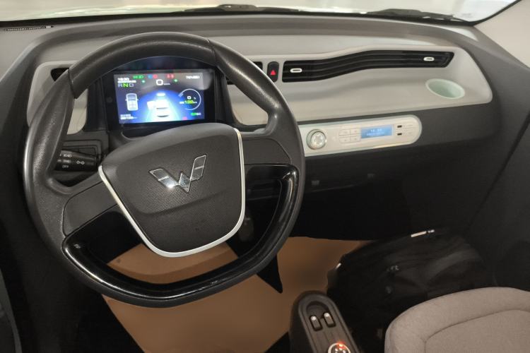 Used Wuling Hongguang MINIEV 2021 Macaron Premium Model – Lithium Iron Phosphate
