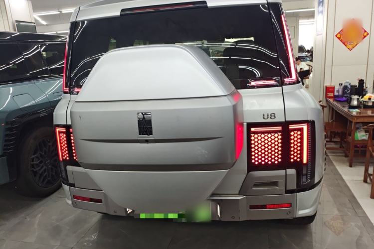 Used Yangwang U8 2023 Luxury Edition
