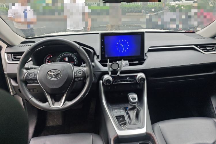 Used Toyota RAV4 2021 2.0L CVT Two-Wheel Drive Fashion PLUS Edition